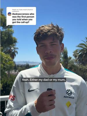 Replying to @I hate mesh shorts The first person your #Socceroos called after their #FIFAWorldCup call-up 💚💛 #AskSocceroos 