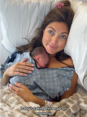 Feels like heaven on earth. Baby is here and healthy🙏🏼 #pregnant #momlife #couple #pookie 