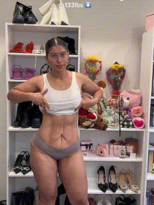 Let’s keep it real amigas  Shorts@Diosa Fit  Bra @Gymshark Women @Gymshark  White Sweater @Fabletics  #grwm #clothing #gymwear #outfit #outfitideas 