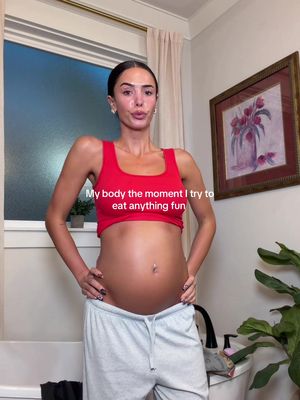 Your gentle reminder that we ALL bloat 🕺🏽 #bloating #girlhood #lol #viralvideo 