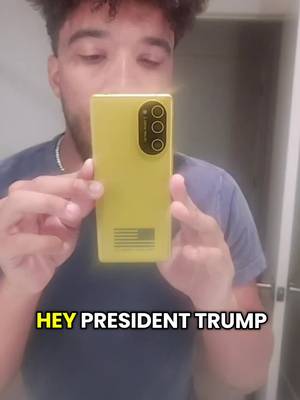 I think my trump phone is broken.. #carterpcs 
