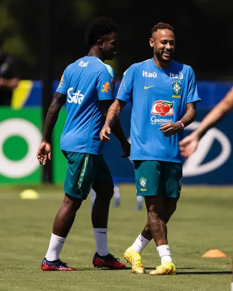 @Seleção Brasileira  📸 @Canal WAMO / @Léo Sguaçabia 