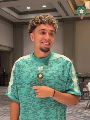 نائل العيناوي يحتفل بعيد ميلاده في أجواء جميلة 🎉 Neil El Aynaoui celebrates his birthday with the squad in great spirits 🎂 #DimaMaghrib 🇲🇦 #FIFAWorldCup