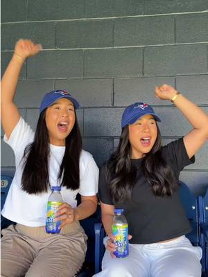 Blue Jays games are now even more fun with each other AND our BestTEA, Nestea! 🧢⚾️✨ Grab yours while you watch the game at Rogers Centre or even at your local grocery store, today! #nestea #ad 