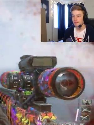 Drop a like if the Trickshot Era was PEAK 🔥  #faze #fazeclan #callofduty #trickshot #blackops 