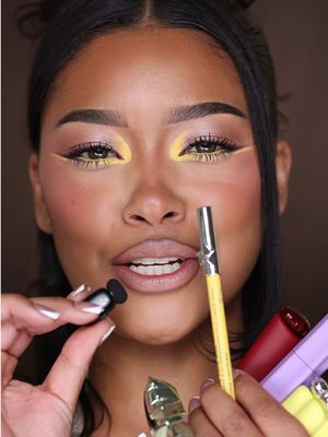 They gave us EXTREME, PIGMENTED, BOLD, ICONIC. Marc Jacob’s Beauty is back baby. Better than I thought a comeback could ever be. @MarcJacobsBeauty 💛  Leave your Beauty Marc  #MarcJacobsBeauty