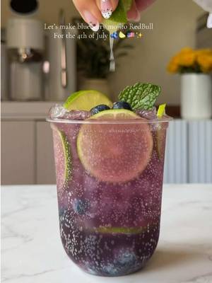 This is the Red Bull drink to add to your 4th of July plans 🫐🍋‍🟩🇺🇸✨ #redbull #usa #4july #blueberry #mojito