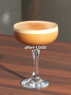 Slated Honey Cinnamon Blend 🍯☕️ Recipe 👇🏽 Recipe: - add to a blender: * ice cubes * 4 oz / 120 ml of you milk of choice  * double shot of espresso * 1 tbsp of honey * few dashes of cinnamon * pinch of salt - blend till smooth - pour into a glass - optionally garnish with more cinnamon + salt That’s it. Enjoy! 😁 #icedcoffee #icedlatte #homebarista 