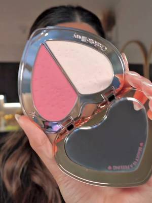 Airbrush powder ✨ + pink blush 💖 = the dreamiest combo. Using the @Charlotte Tilbury Pillow Talk Beauty Soulmates Palette in Flawless Pink for the prettiest radiant flush. It gives the cheeks such a fresh, healthy glow. ✨ #charlottetilburymakeup #charlottetilburyblush #blush #magicbeautystars #makeuplover