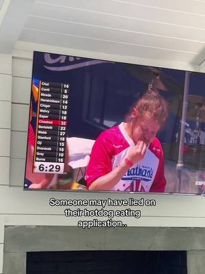Conti you’re doing great sweetie #hotdog #contest #joeychestnut #coneyisland #Summer 