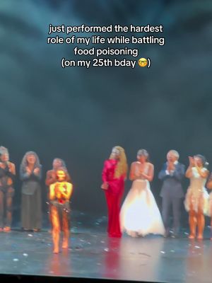One thing abt me is I’m gonna DO THE SHOW & they will never knowwww the battle I was facing hahahaha. #actor #blackswan 