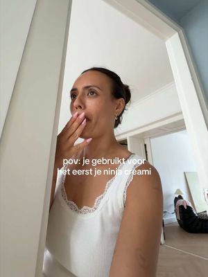 Maar hoezo heeft niemand het erover dat dint ding de hele buurt wakker houdt🤣🤣🤣 wat een kabaaaal #ninjacreami 