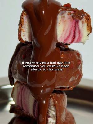 Petition to make everyday world chocolate day 🍫 