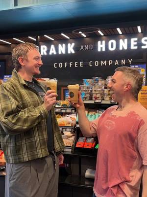 @Frank and Honest iced coffee in hand no matter what the season...but especially in summer 💖   Get your diva juice fix with Iced Lattes, Mochas, Chocolates, Americanos and no extra cost on self-serve Oat Iced Lattes. 🧊✨