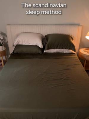 Sharing a bed, but not the blanket: genius move? 🧠✨ That's the Scandinavian method. Find the right bedding for your needs so you can sleep at a more comfortable temperature. 💬 Have you tried this yet? We want to know, tell us in the comments! #SleepCountryCanada #SleepBetter #SleepCool