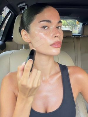 i love car makeup and @Lancôme new shape stick #lancomepartner #lancomemakeup