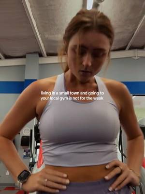 Not me running into my exes sister 😭 #GymTok #gymgirl #newmusic #countrymusic #smalltown 