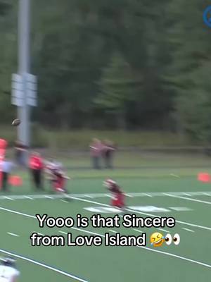Didn’t know bro was like that on the football field 🤣🤣🤣🔥🔥🔥 (via @JerseySportsZone) #football #LoveIsland #sincere 
