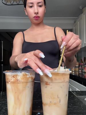 #icedcoffee #soukainasing #coffeequeen #LearnOnTikTok #foryou 