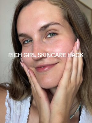 #olaypartner the Olay super serum is the best way to #investinyourskin because it will save you hundreds of dollars in skincare AND make sure you stay on track with your skincare routine all summer long!! *prices may vary #skinvesting 