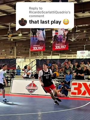 Replying to @RicardoScarlattiQuadrio absolutely insane behind-the-back save right into my hands. Amazing play, Jack Jack 