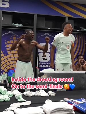 An Inside look at the dressing room 🥰 #equipedefrance #fifaworldcup #football #sportstiktok 
