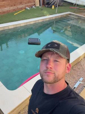 Building my own pool part 5 😎 #thep00lguy #hollayaboy #satisfying #swimmingpool #poolbuild 