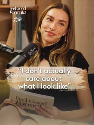 @Zara McDermott shares why people around her have the biggest impact on how she feels💞 #zaramcdermott #confidencebuilding #feelingood 