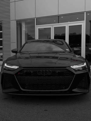 Define aura. 👑 #audi #rs7 #fyp #cars 