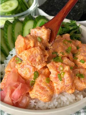 my current hyper-fixation meal 🍣 creamy salmon sashimi with lots and lots of masagooooo!  i seriously can’t stop making this!! it’s creamy, spicy, and comes together in just a few minutes.  all you have to do is mix sushi-grade salmon with japanese mayo, masago, and sriracha to your taste. i love serving it over a bowl of hot rice and topping it with extra masago and green onions 🤤 i might have made it 4x this week 😭 #creamysalmon #sushi #asianfood #homecooking #salmon 