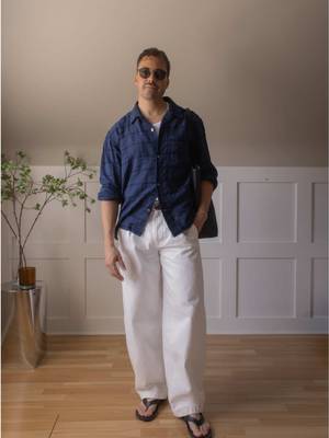An easy outfit idea featuring a killer pair of white denim.  #jeans #mensfashion #outfitideas #outfitinspo #Summer