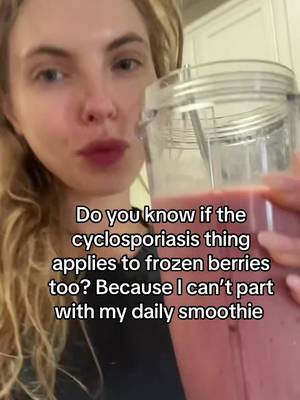 My fiber fruit smoothie is my favorite part of my morning 🥹🥹 #frozensmoothie 