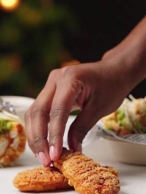 GYG's Tenders just got crispier and tastier 😍💥 That's what happens when you use 100% free-range chicken and a crispy crumb packed with GYG's Chipotle seasoning. Order 2 or 3 Crispy Chicken Tenders with dipping sauces, or try the iconic Tender Cali or Tender Taco 💛🖤