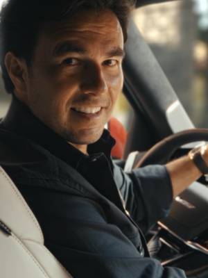 @checoperez knows fast. The Escalade-V does too.