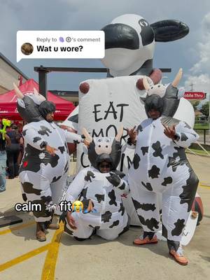 Replying to @🫆®️ This was the fit 🐄 @Chick-fil-A  #seanodigie #cowappreciationday #chickfila #july14th #chickfilasauce 