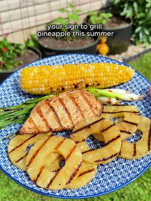 Grilled pineapple 🤝 Literally everything 🍍✨Which combo sounds best to you? 👀 #grillingseason #pineapple #combos #Dole 