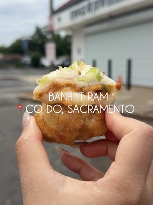 We went to Co Do Restaurant in South Sac to try Banh It Ram.  It is a traditional Central Vietnamese (Huế) specialty known for its unique contrast of textures. The bottom layer is crispy and the top layer is chewy and stuffed with seasoned pork belly and shrimp.  Here they are a bit inconsistent, some are crispier and have more meat than others! Those are a lot better than the skinny one 😌 Here’s what we got: 🥮 Banh It Ram - $9.95 (3pcs) 📍Cố Đô | Vietnamese Restaurant - 6665 Stockton Blvd Ste 10, Sacramento, CA 95823