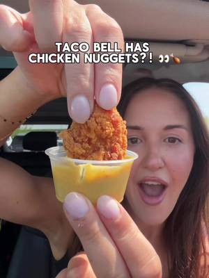 Taco Bell just launched something we never expected to see on the menu… chicken nuggets. 🍗👀 The new Crispy Chicken Nuggets are served with Jalapeño Honey Mustard dipping sauce, while the new Mountain Dew® Baja Midnight™ brings a refreshing blend of passionfruit and tropical lime flavours that's exclusive to Taco Bell. Both are available for a limited time at participating @tacobellcanada locations from July 9 to September 2. Would you try chicken nuggets from Taco Bell? 🌮 #ad 