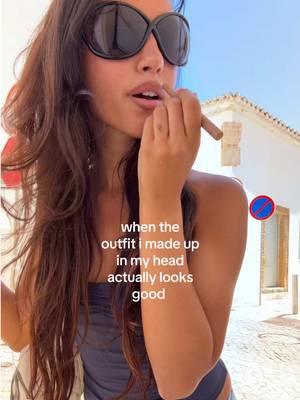 got some blue going on @Rita Mota 