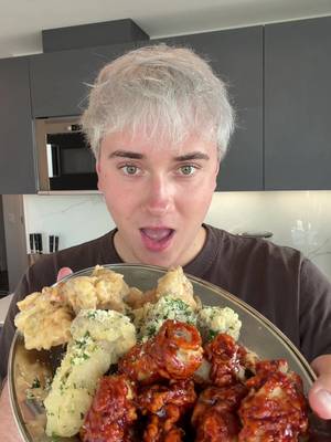 Mushroom wings or nothing this summer. #ItsNotMagicItsMushrooms #MushroomPartner @Mushroom Council 