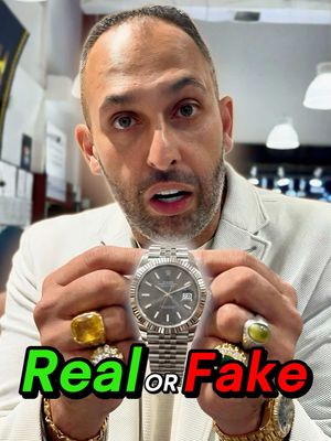 Super Clone or Real Rolex? Risky Mazalito PT.2 🤔🤝 📥 Don’t hesitate to DM us for any serious inquiries #mazalito #nyc #diamonddistrict