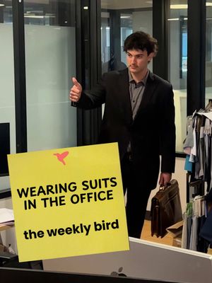 No tie?