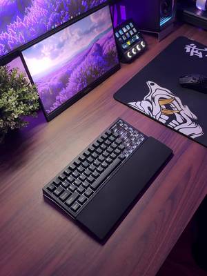 Maxed out Gaming setup💜 . #wallpaperengine #GamingSetup #cozygamingsetup #moxperience #gamingpc 