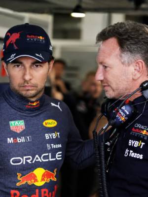 The first thing Christian Horner told Sergio Perez 👀 Checo explains how the Red Bull team was built around Max Verstappen.... #formula1 #f1 #redbullracing #verstappen #sergioperez #highperformance