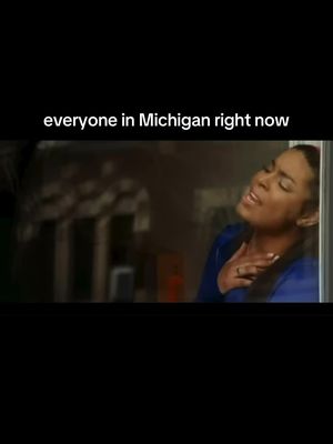 Literally can’t breathe what is happening  • #michigan #canadianwildfires #fy #noair airquality