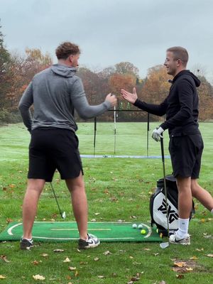 Throwback to winter for this challenge! #golf 