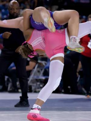 Alexa Guy gets the fall #fargo2026 #usawrestling
