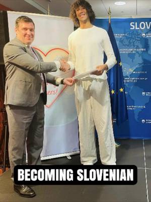 I can't believe that Jaxson Hayes wanted to play for Slovenia just because of Luka Doncic #LukaDoncic #JaxsonHayes #Slovenia #mojtim #Lakers