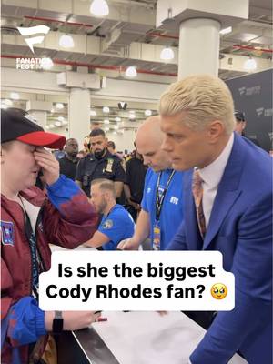 This is what @Fanatics Fest is all about 🫶 @Cody Rhodes @WWE 