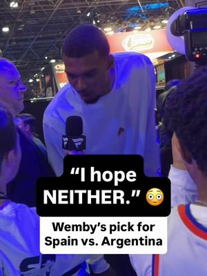 Wemby not rocking with either team 😭 The Alien is loyal to France 🇫🇷  #wemby #wembanyama #victorwembanyama #worldcup #worldcupfinal 